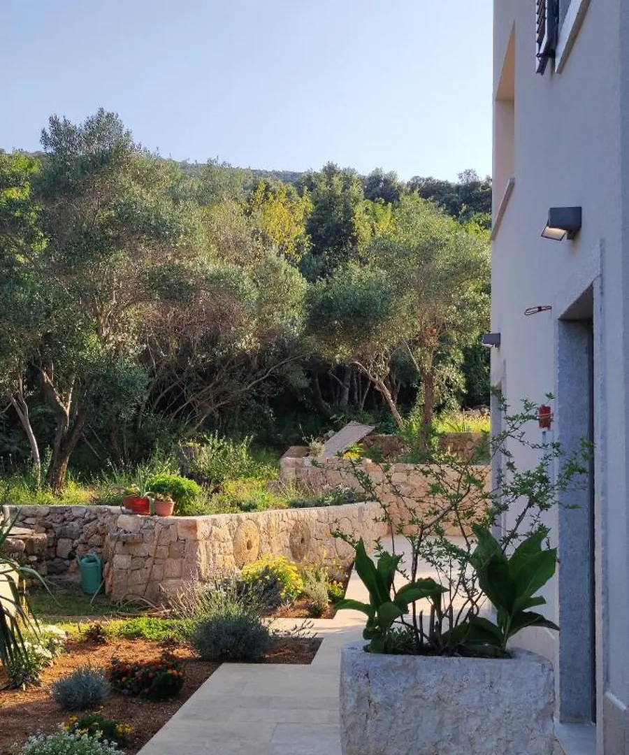 Apartment Desanti 4 Valun